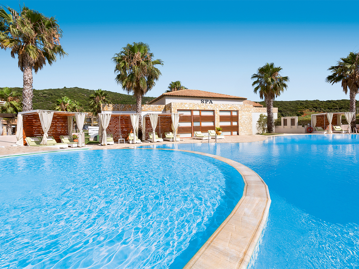 Olympia Golden Beach Resort