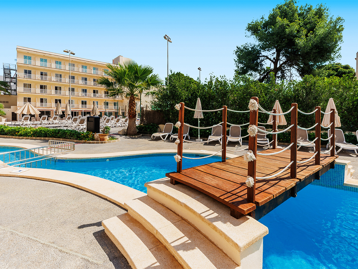 O7 Club Cala Ratjada — Spanien, Mallorca, Cala Ratjada