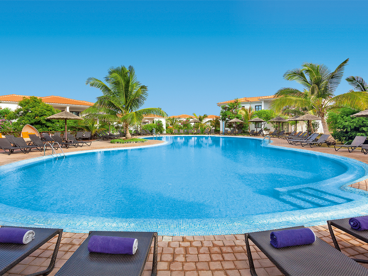 Meliá Tortuga Beach Resort & Spa